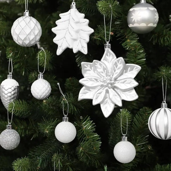 106PCS Christmas Ornaments Set – White Christmas Ornaments, Shatterproof Plastic Christmas Tree Ornaments - Image 5
